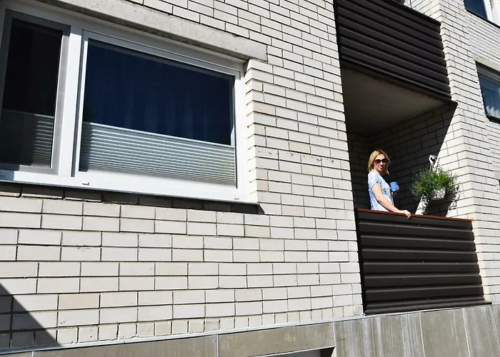 Simoone Kesklinna * Haapsalu